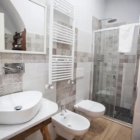 The Railway 74 לה ספציה