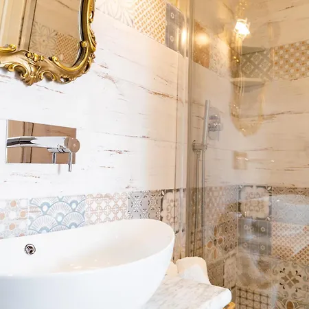 לינה וארוחת בוקר The Railway 74