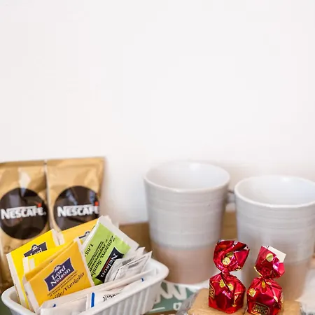 לינה וארוחת בוקר The Railway 74