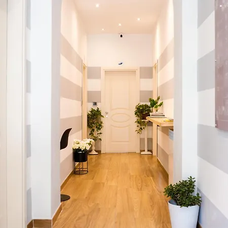 Bed & Breakfast The Railway 74 4*