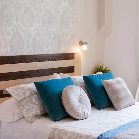 The Railway 74 4* לה ספציה