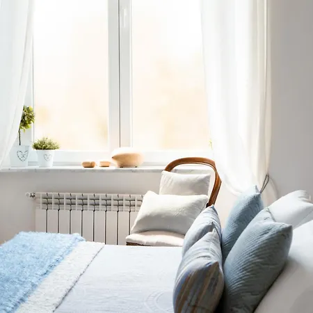 The Railway 74 4* La Spezia