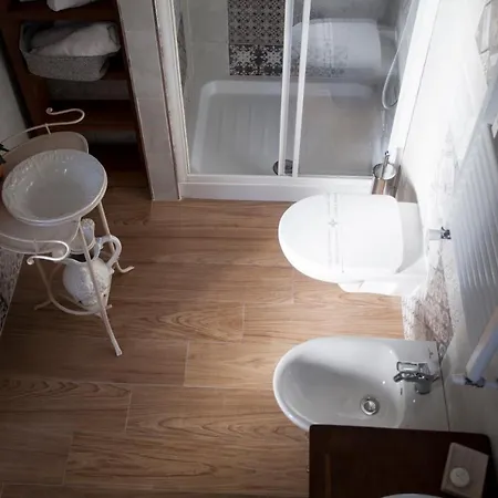 Bed & Breakfast The Railway 74 4*