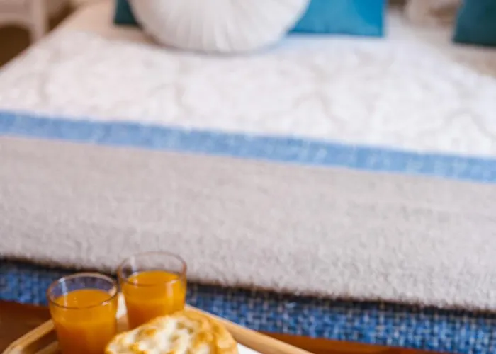 The Railway 74 4* La Spezia