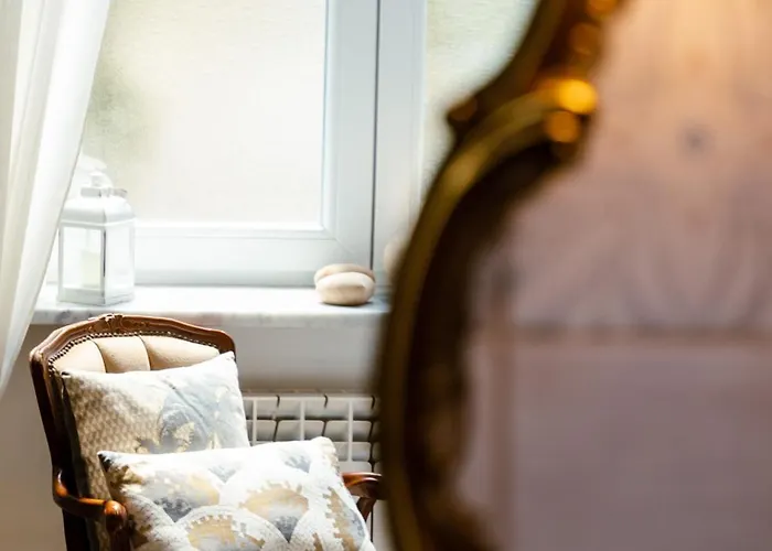 The Railway 74 Alojamento de Acomodação e Pequeno-almoço La Spezia