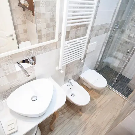 The Railway 74 Bed & Breakfast 4*