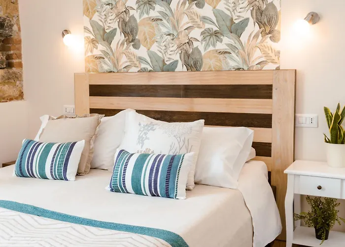 The Railway 74 4* Специя